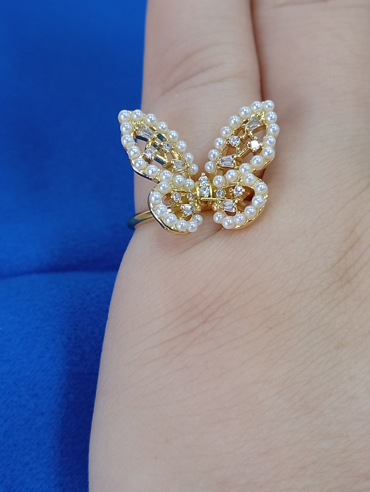 Anillo mariposa/ perlas