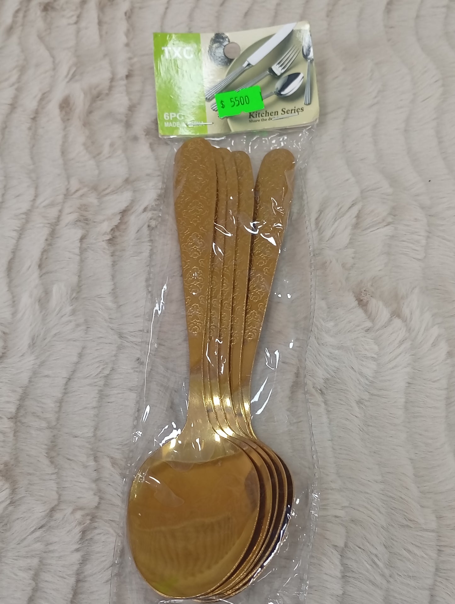 Cuchara dorada