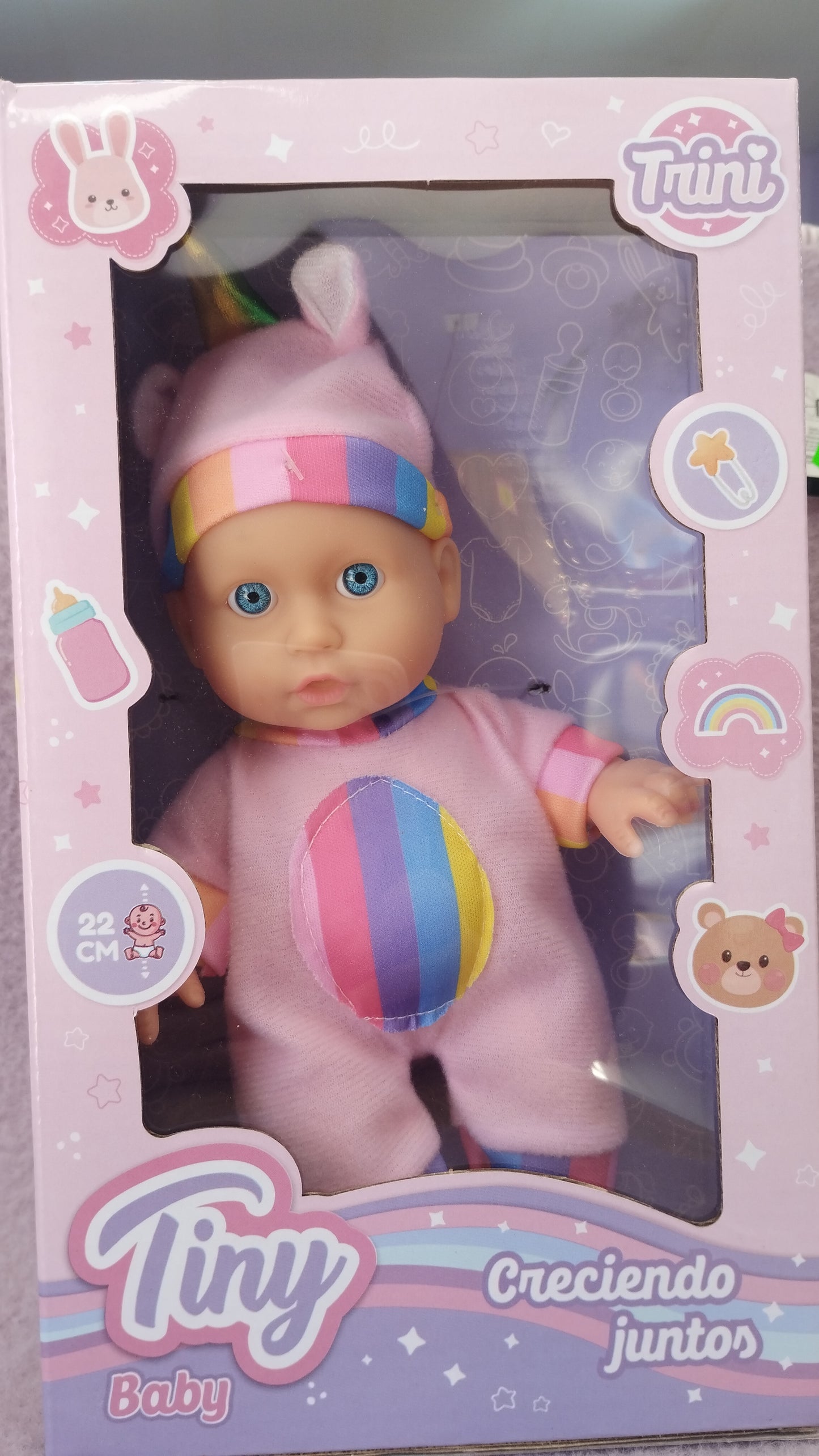Tuny baby creciendo juntos