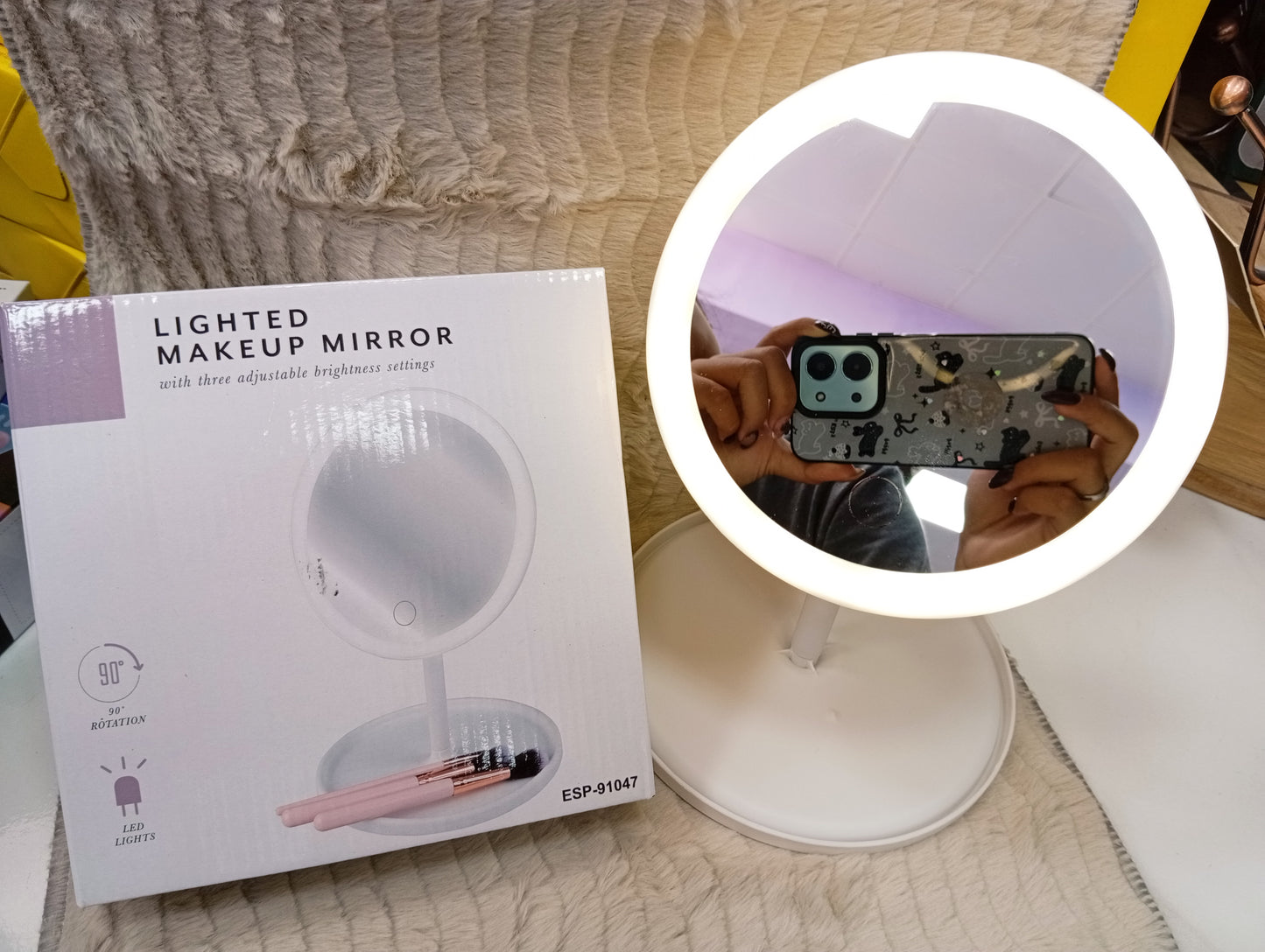 Lighted Makeup Mirror