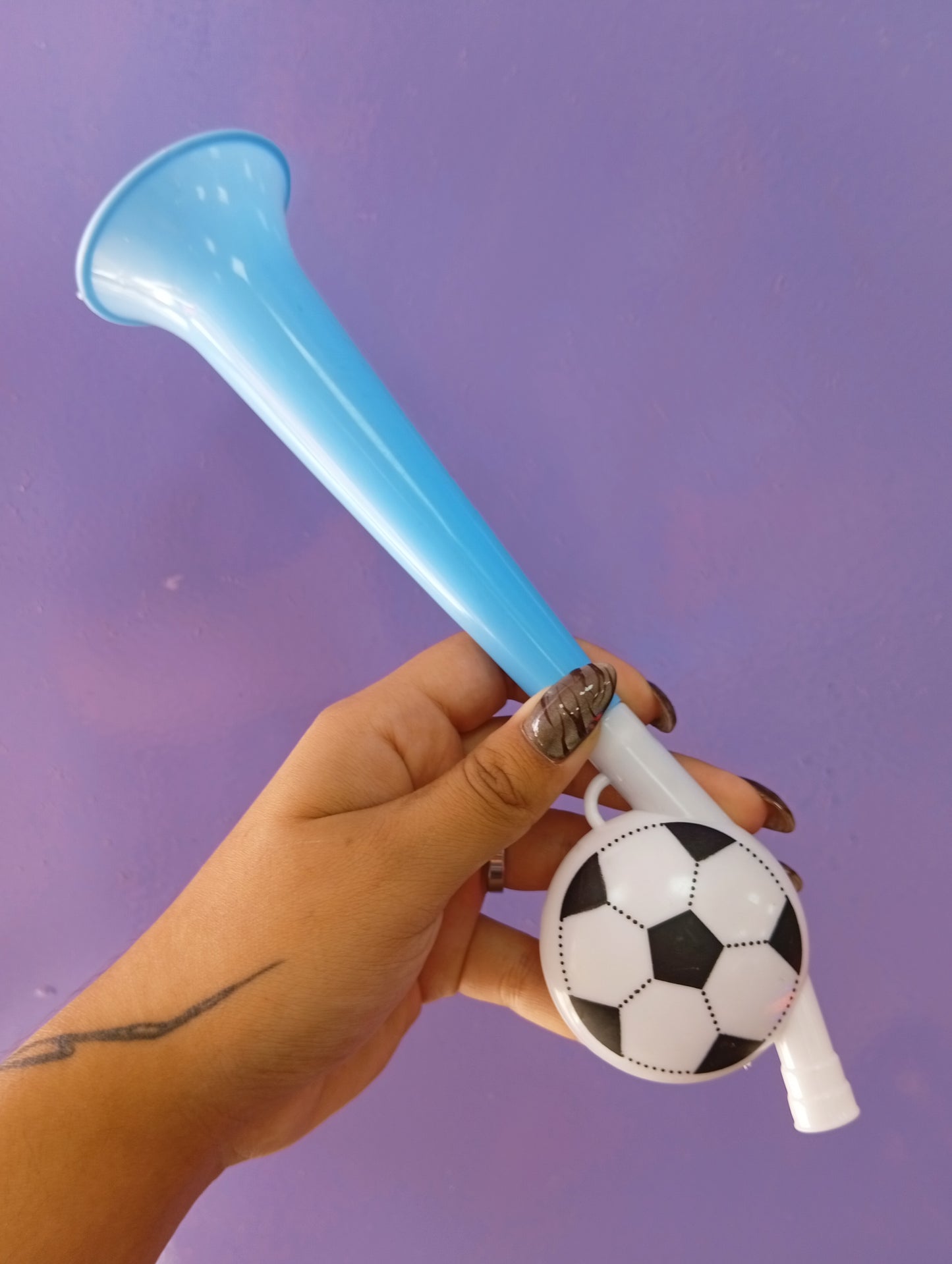 Trompeta con pelota