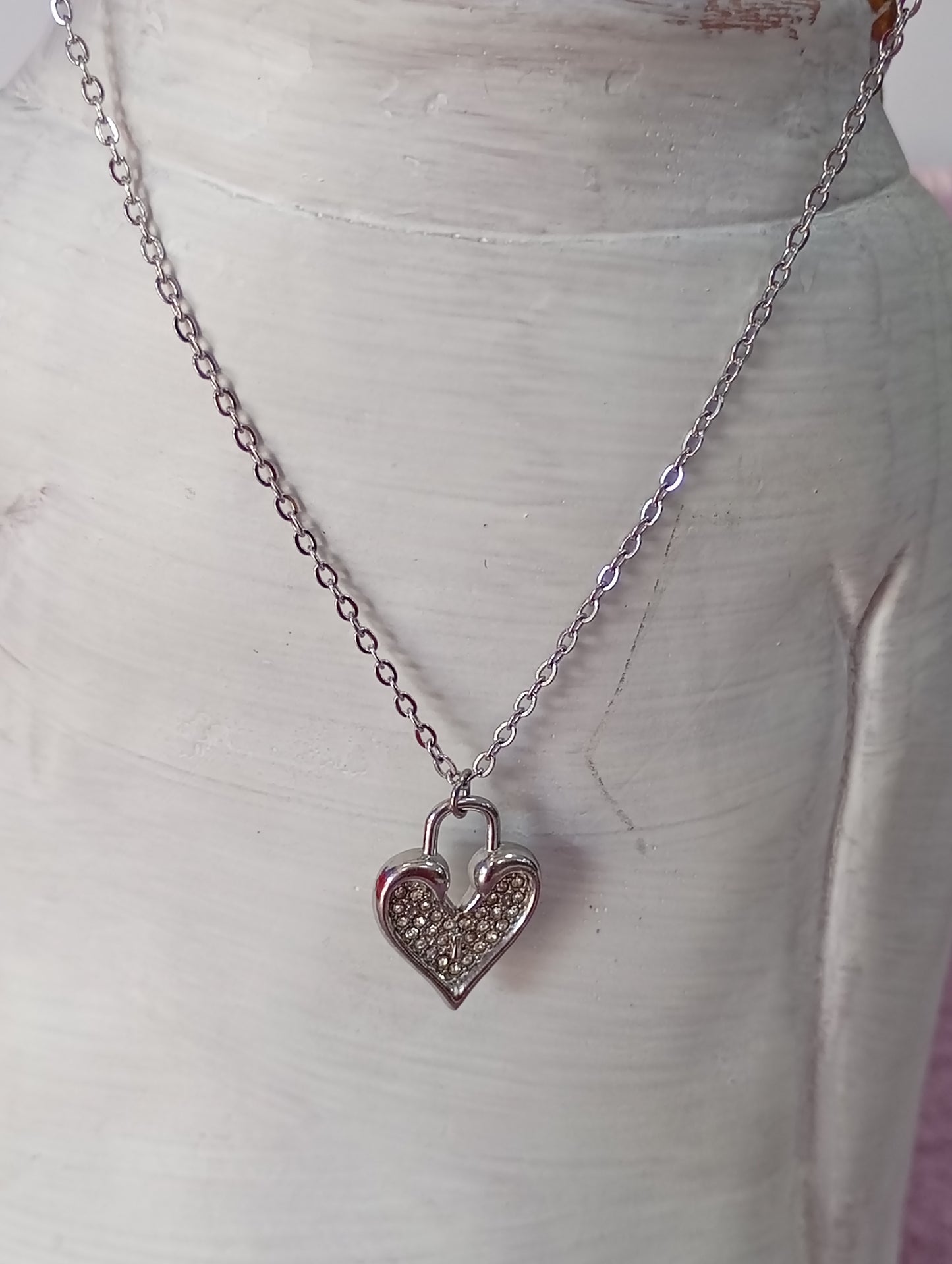 Cadena de corazón