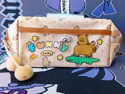 Cartuchera/neceser Capibara