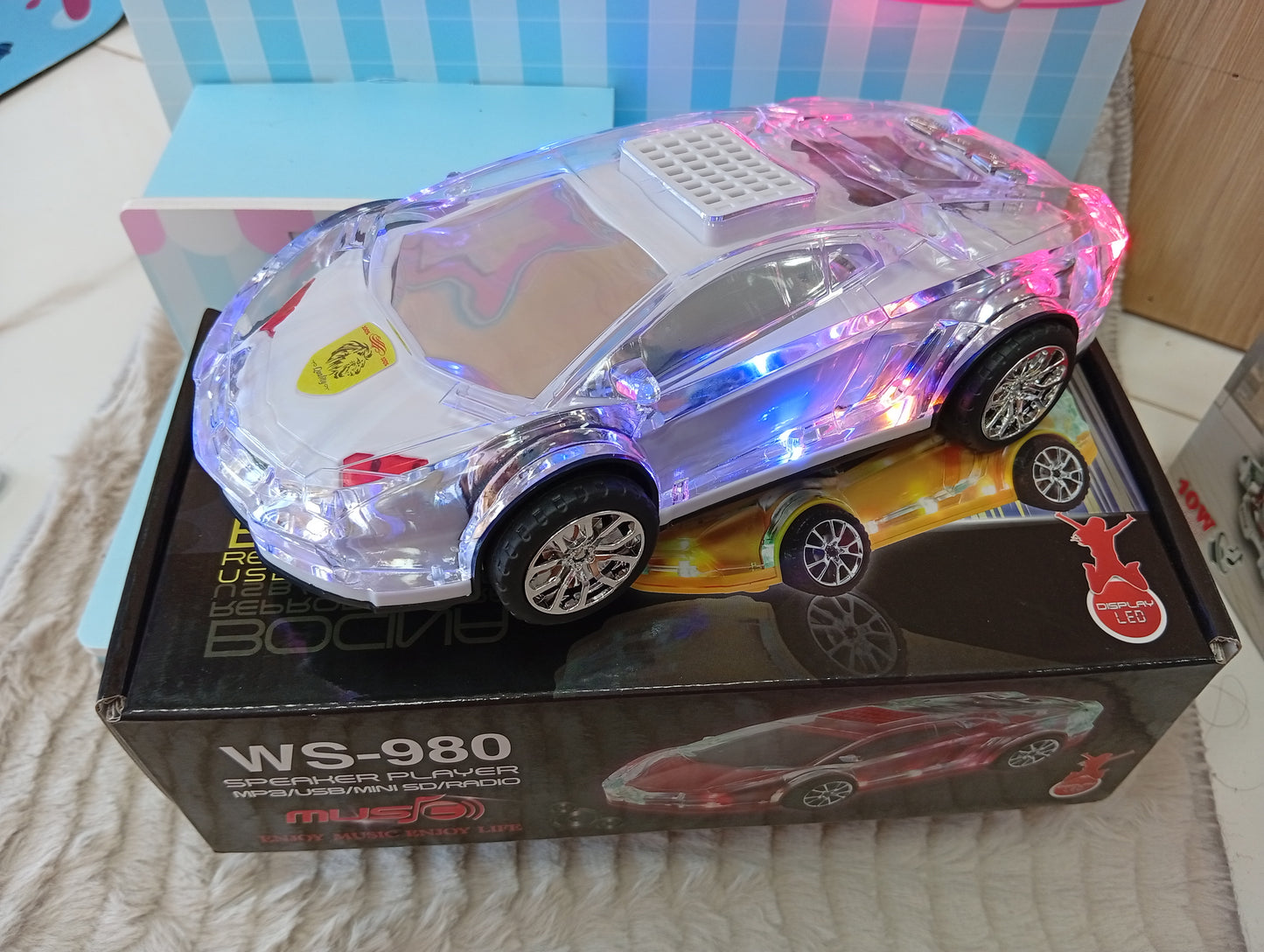 Parlante estilo auto