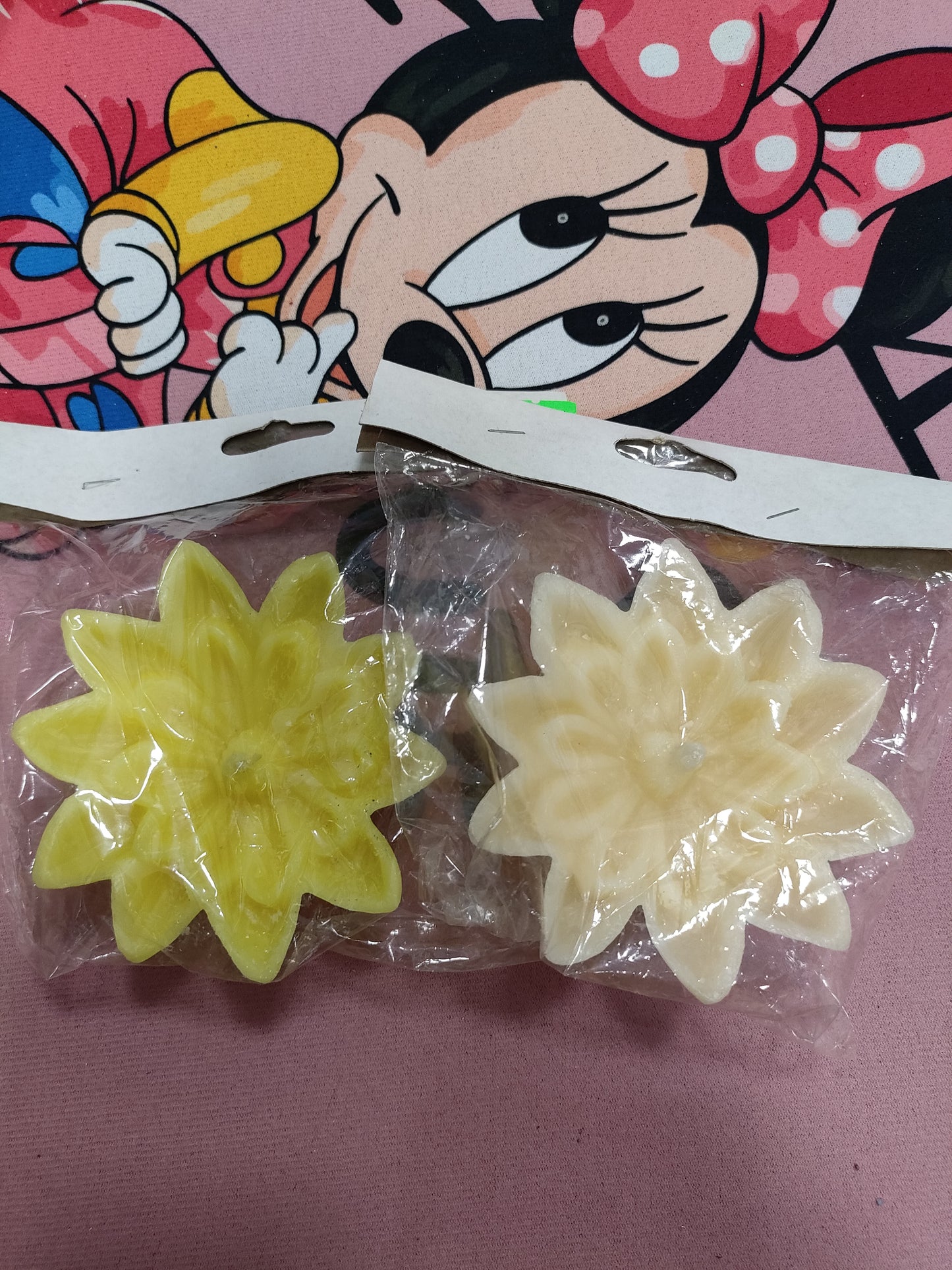 Velas con forma de flor