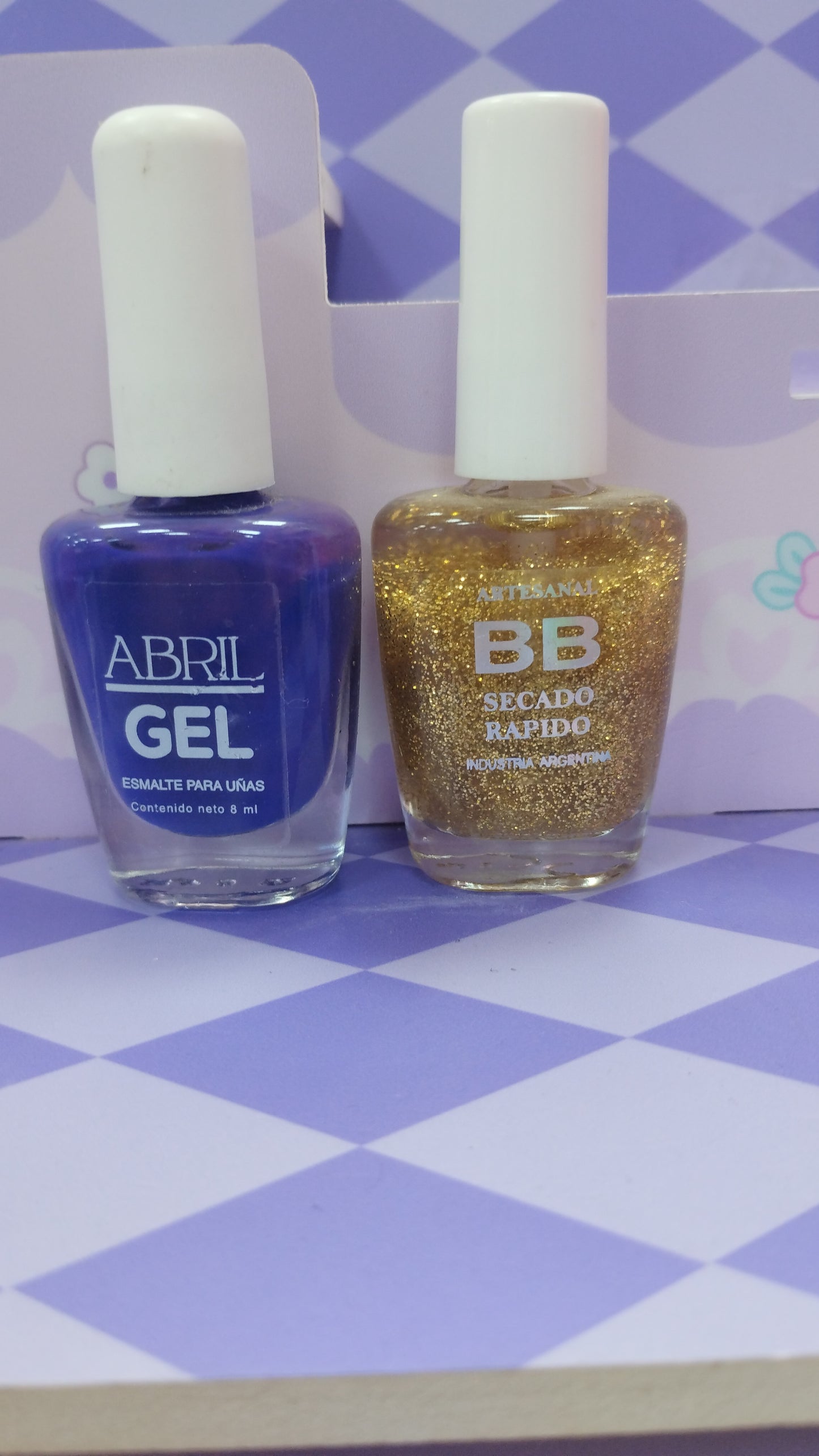 Esmalte de uñas tradicional