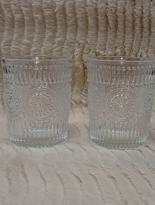 Vasos labrados