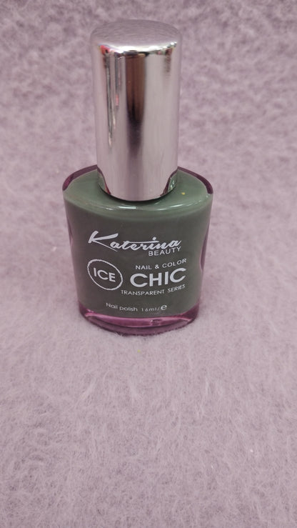 Esmalte de uñas tradicional