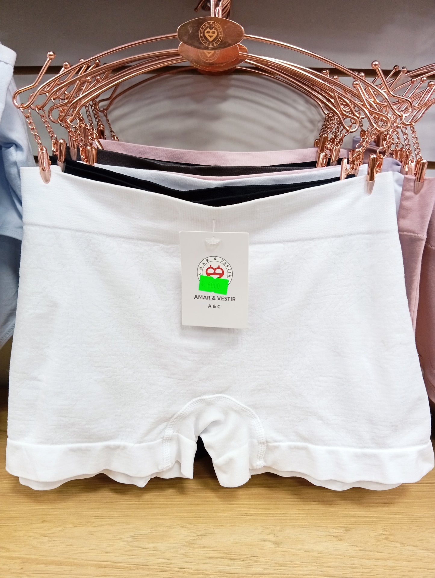 Boxer dama. Talle: L/XL, M/L.