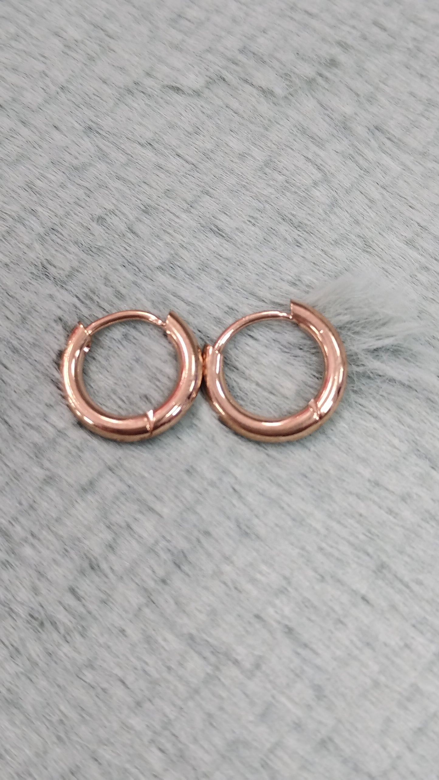 Aros de acero dorado