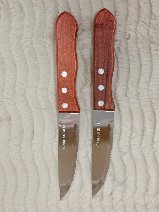 Cuchillo mango de madera