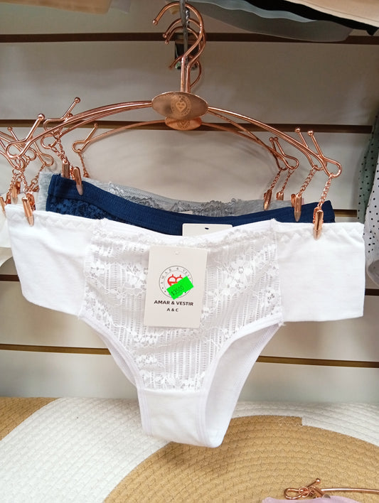 Bombacha. Talle: L, XL.