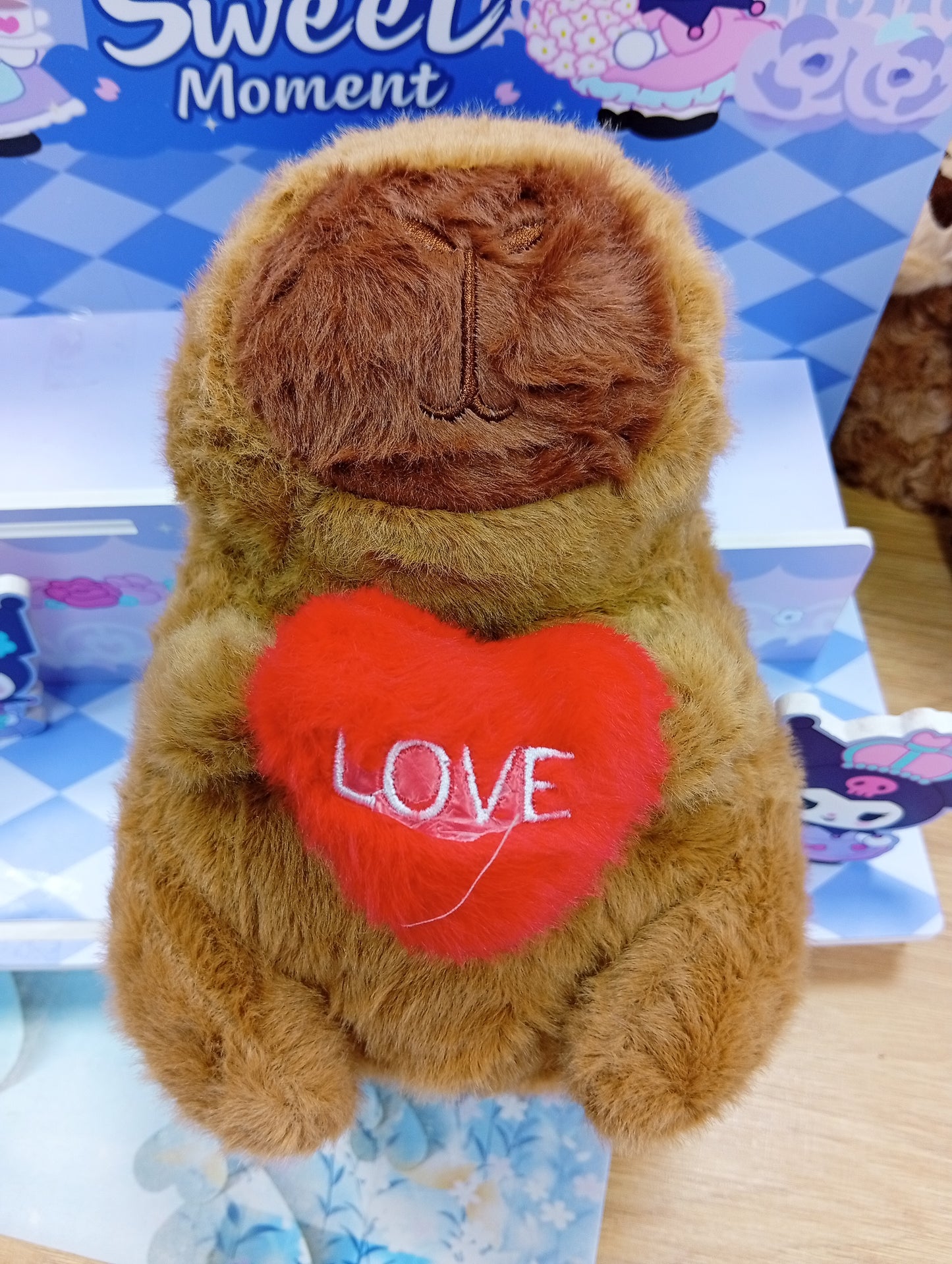 Capibara con besito