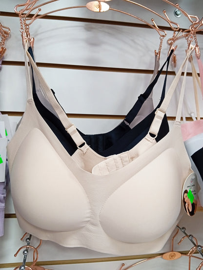 Corpiño con almohadilla. Talle: M, XL, L.