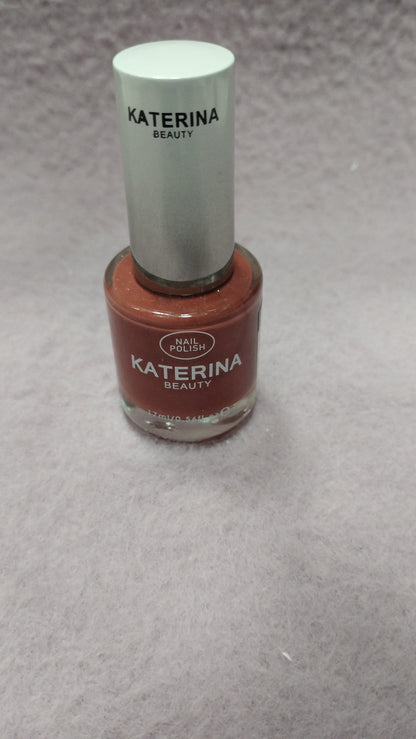 Esmalte de uñas tradicional