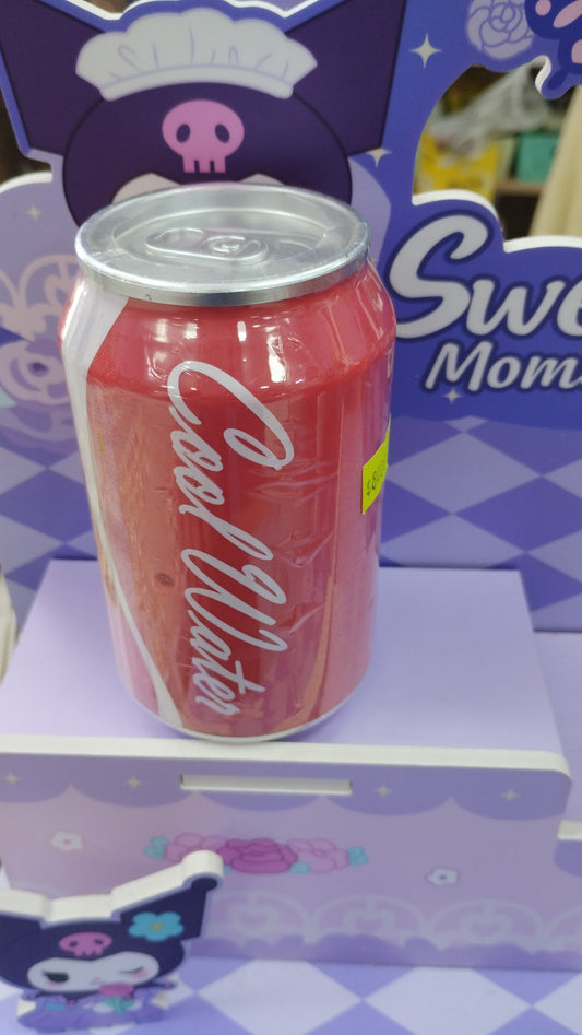Lata  de coca de plástico con juguete sorpresa