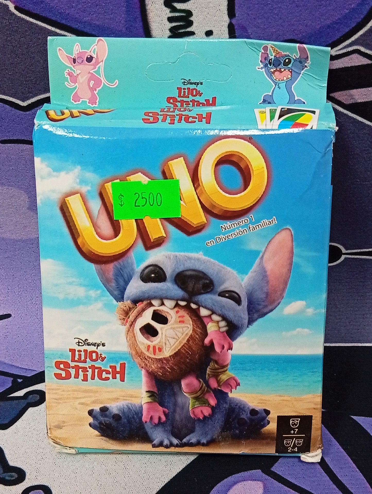 Juego de cartas UNO con personajes