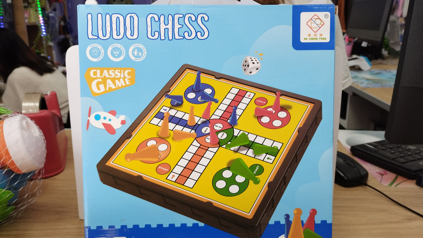Juego de mesa clásica ludo chess