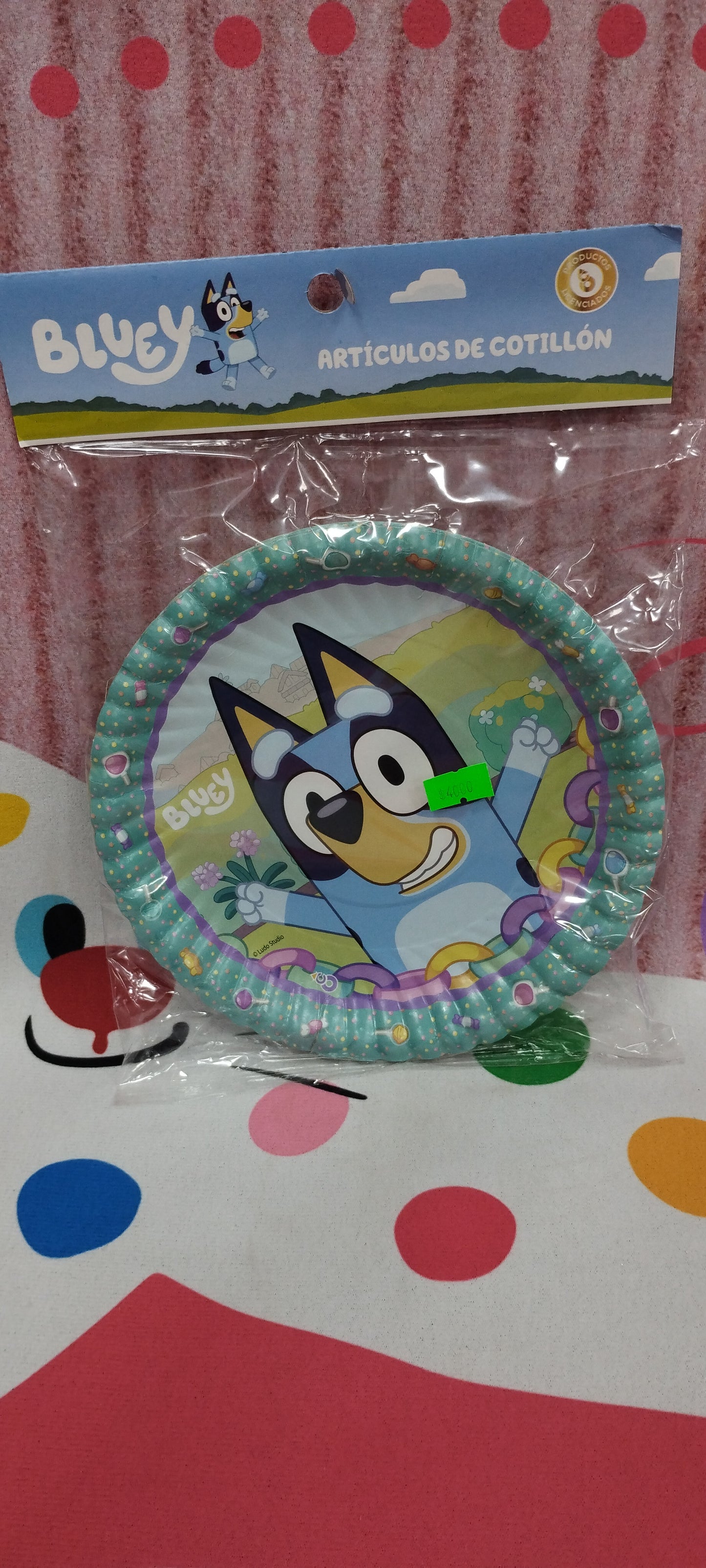 Platitos de cartón de bluey