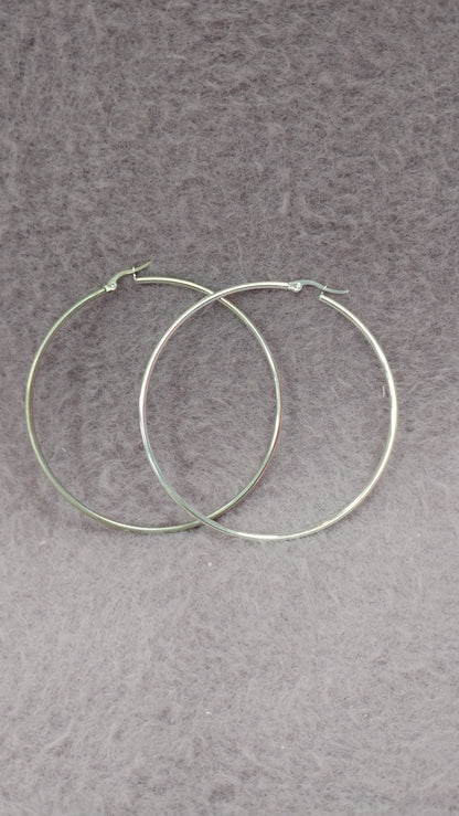 Aros de acero blanco
