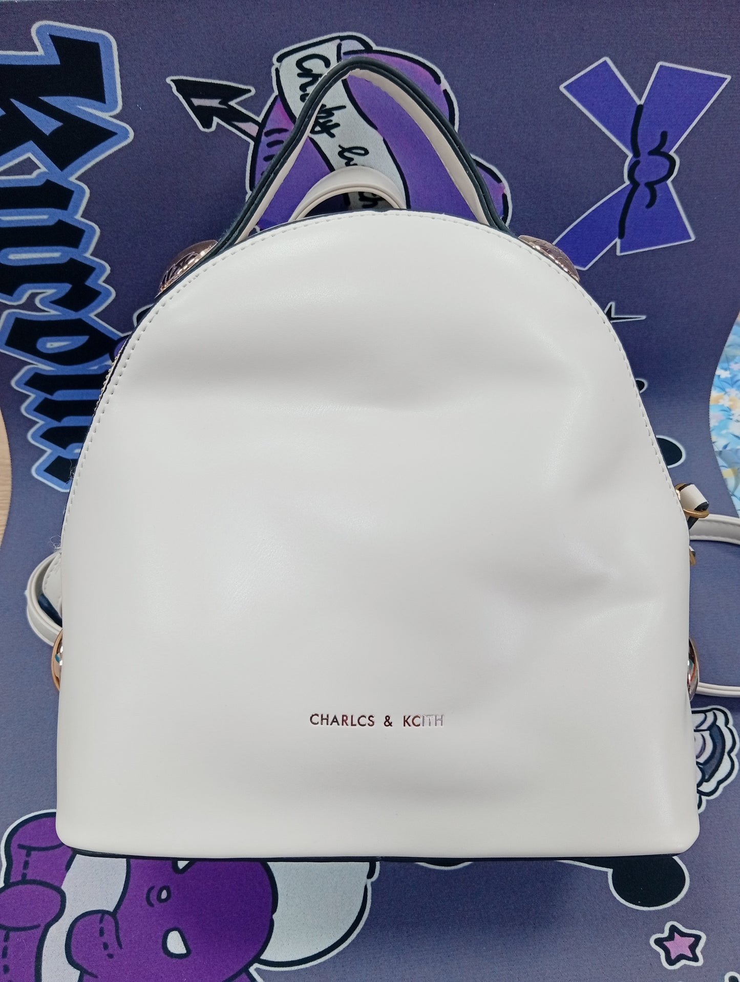 Mochila Charles & Keith