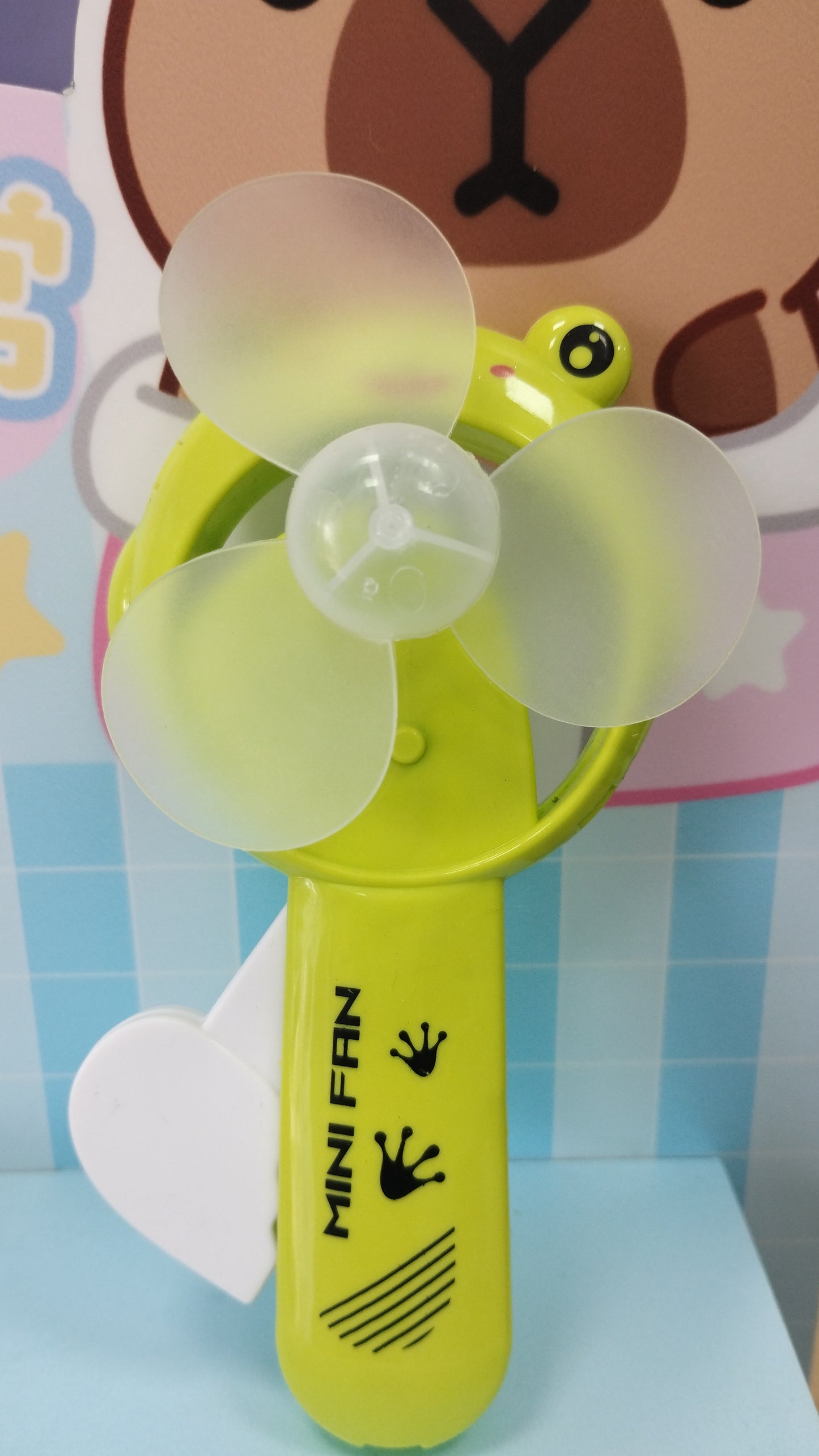 Mini ventilador a mano