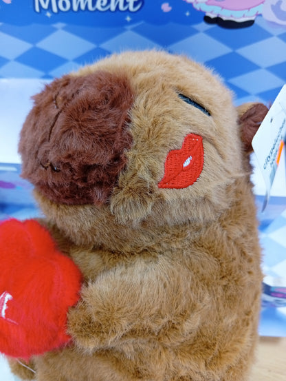 Capibara con besito