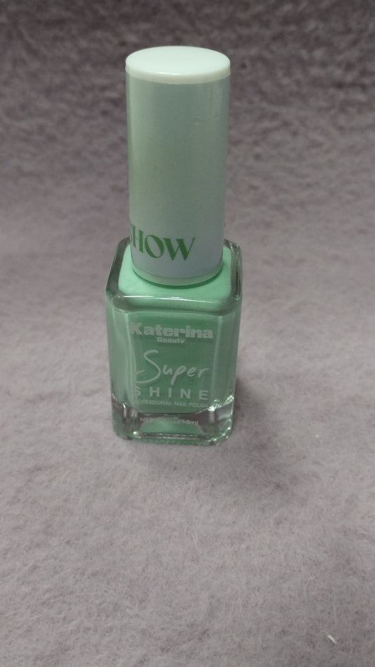Esmalte de uñas tradicional