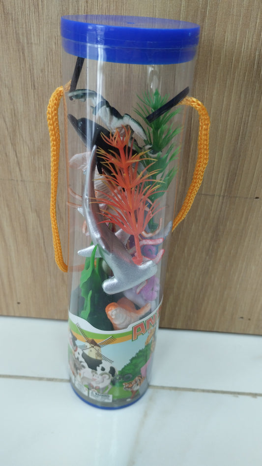 Tubito con jueguete marinos