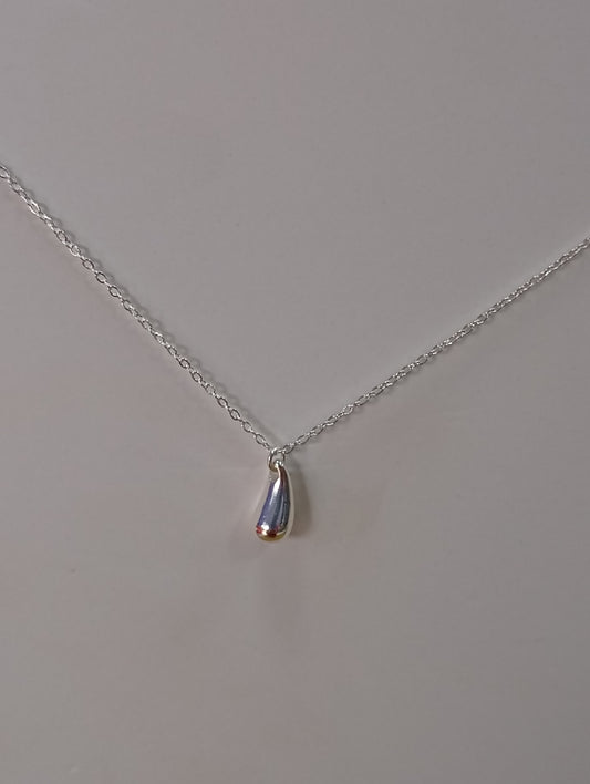 Cadena + dije gota