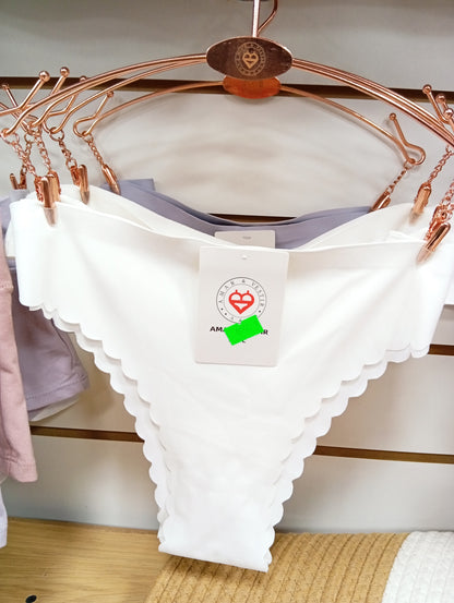 Bombacha. Talle: L, XL, 2XL.