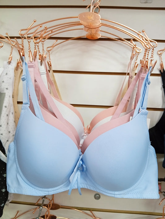 Corpiño con arco y moño. Talle: 34/75B, 38/85B, 40/90B, 34/75A, 32/70A,