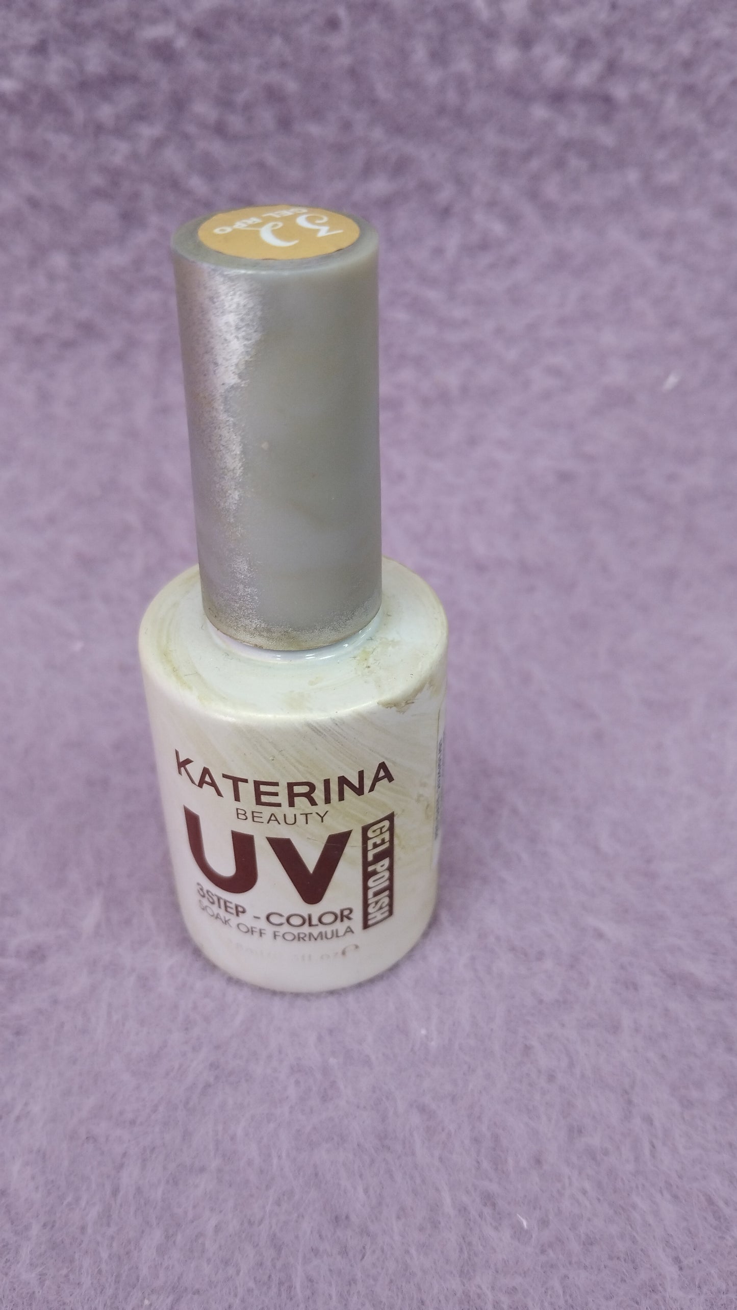 Esmalte de uñas uv